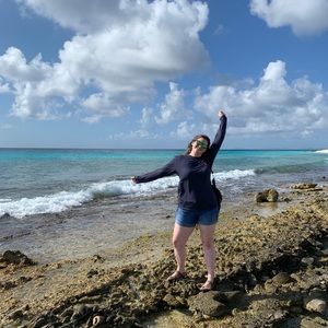 Meet your Posher, Tory